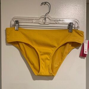 NWT Target yellow bikini bottom. Size L